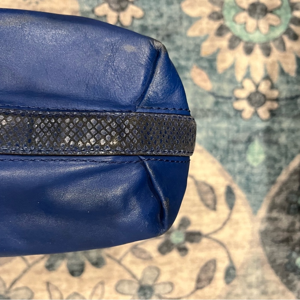 Coach Penelope Blue Leather Hobo Bag w/COA - Picture 10 of 15